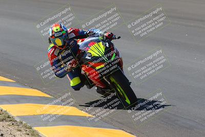 media/Oct-09-2022-SoCal Trackdays (Sun) [[95640aeeb6]]/Bowl (1015am)/